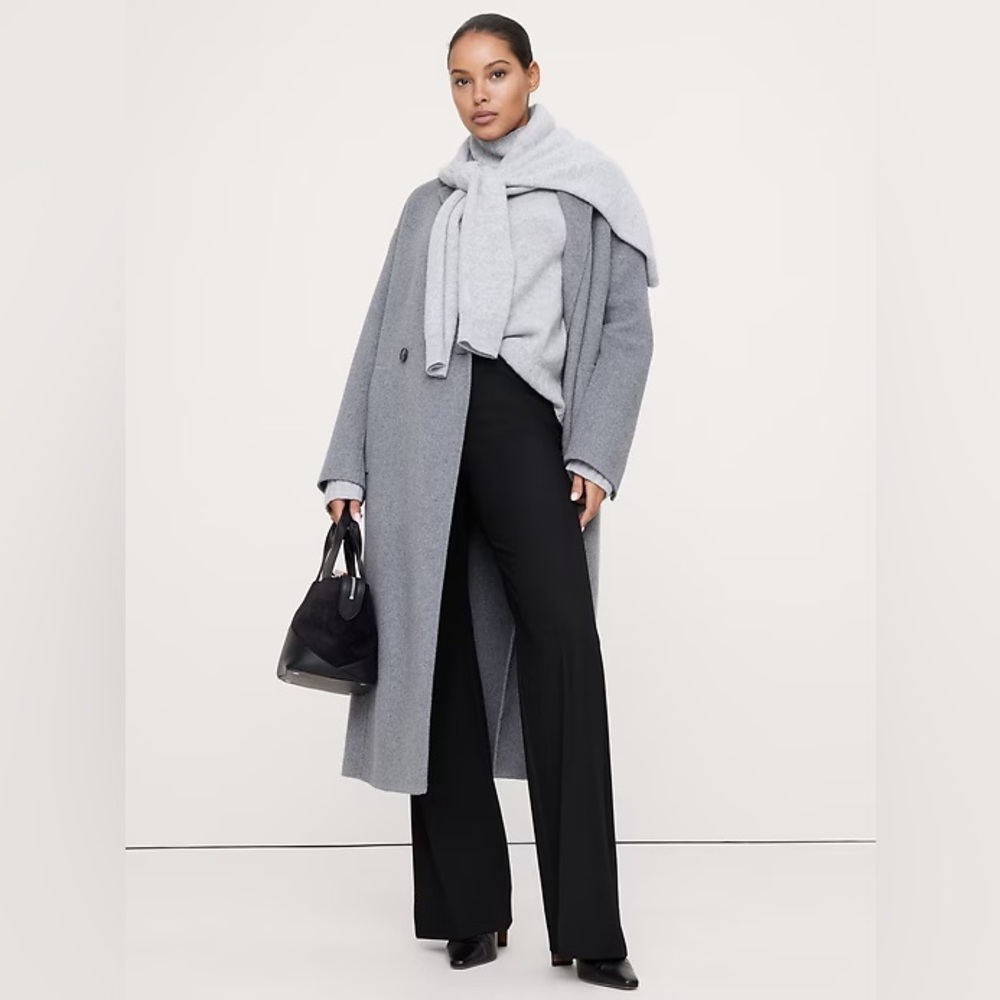 HIGH-RISE MODERN FLARE CITY STRETCH PANT